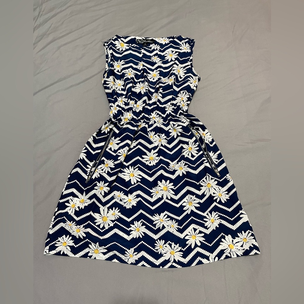 Daisy dress
